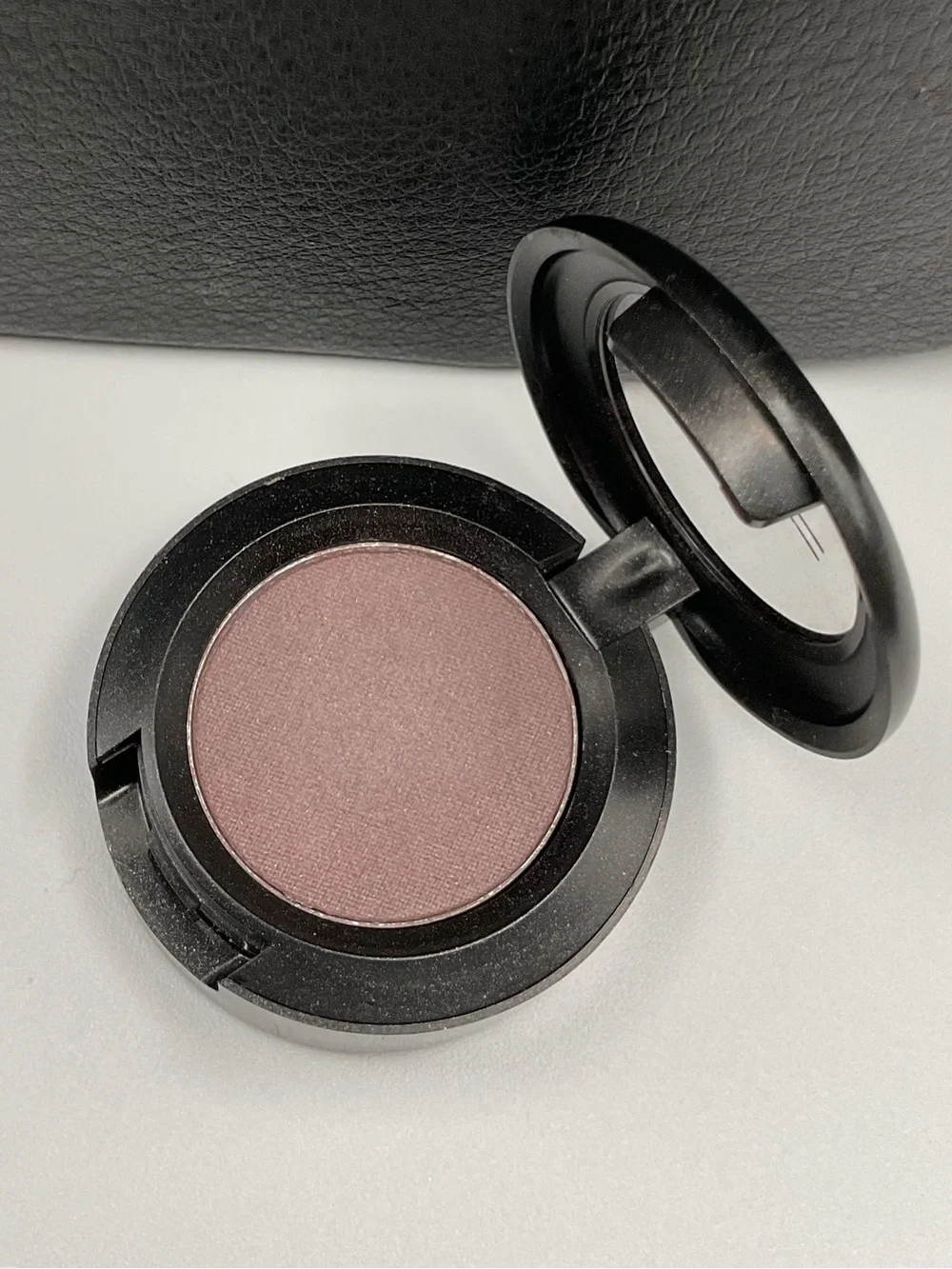 MAC Cosmetics Satin Eyeshadow in Shale - BNWOB & Discontinued